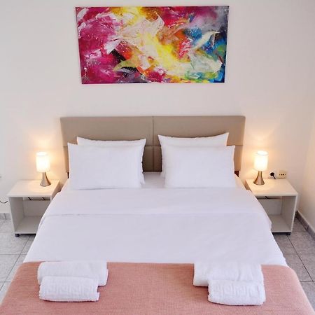 Studio Coral Apartment Kalamata Bagian luar foto