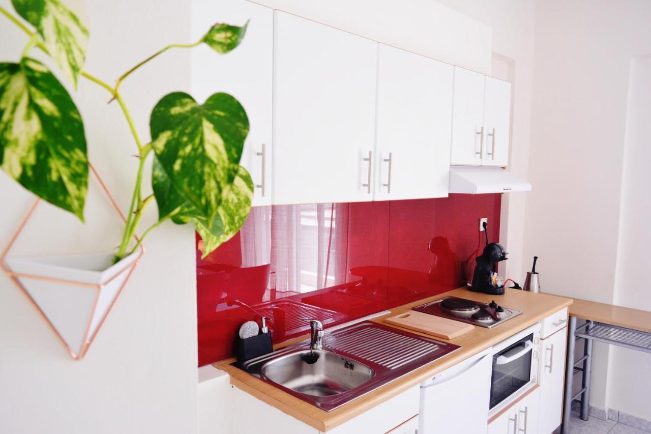 Studio Coral Apartment Kalamata Bagian luar foto